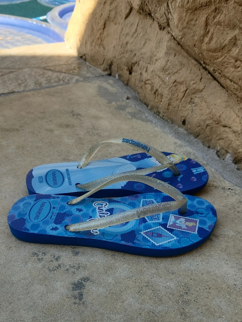 Havaianas Disney Cinderella Flip Flops Blue Glitter Straps Size 3/4 Kids Girls